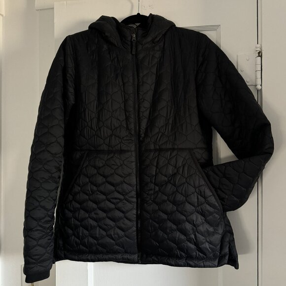 Quilted Lightweight Water-Resistant Sherpa-Lined Hooded Puffer - Picture 8 of 9